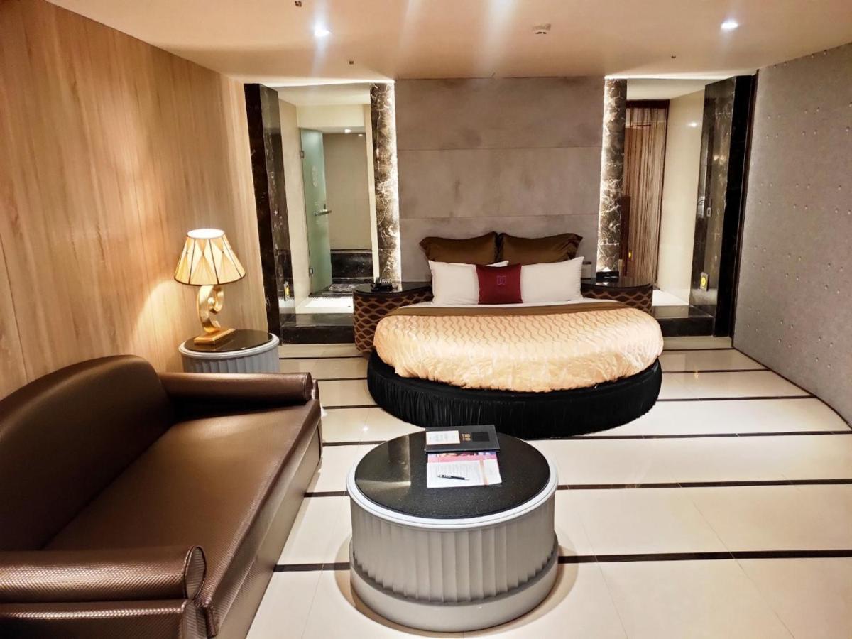 Discovery Motel - Nangang Taipei Extérieur photo